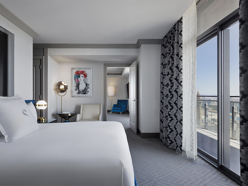 Cosmopolitan Wraparound Terrace Suite View