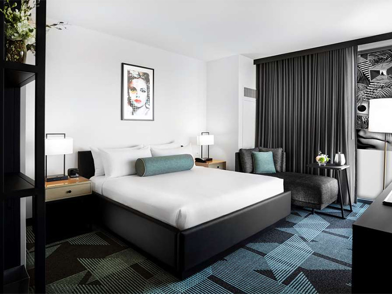 Downtown Grand Gallery New Tower Deluxe King ADA