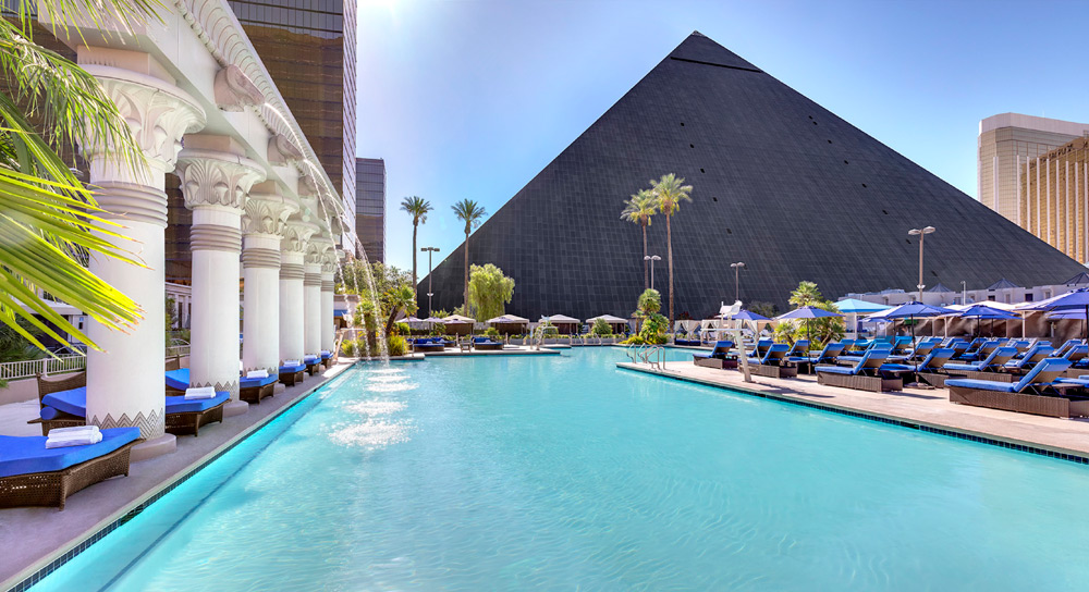 luxor hotel and casino casino