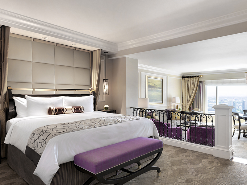 Venetian Luxury King Suite