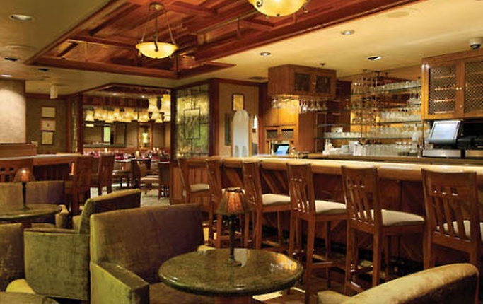 Redwood Grill Bar