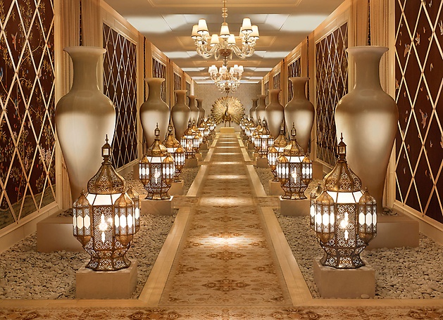 Spa (Peacock Hallway)