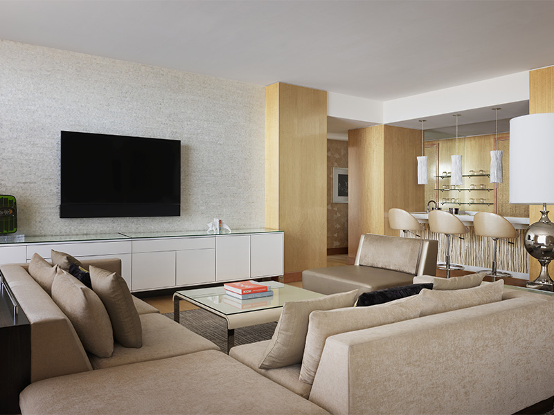 Cosmopolitan Two Bedroom Chelsea Penthouse