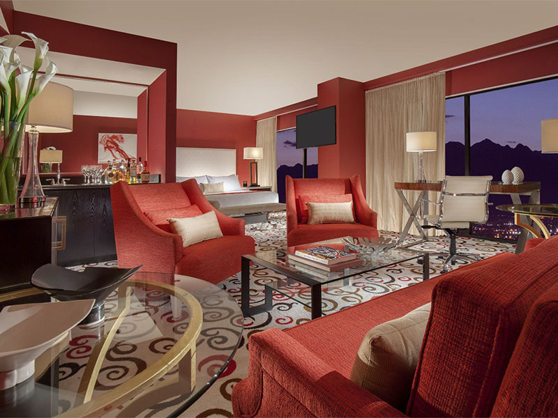 Downtown Grand City Suite King ADA